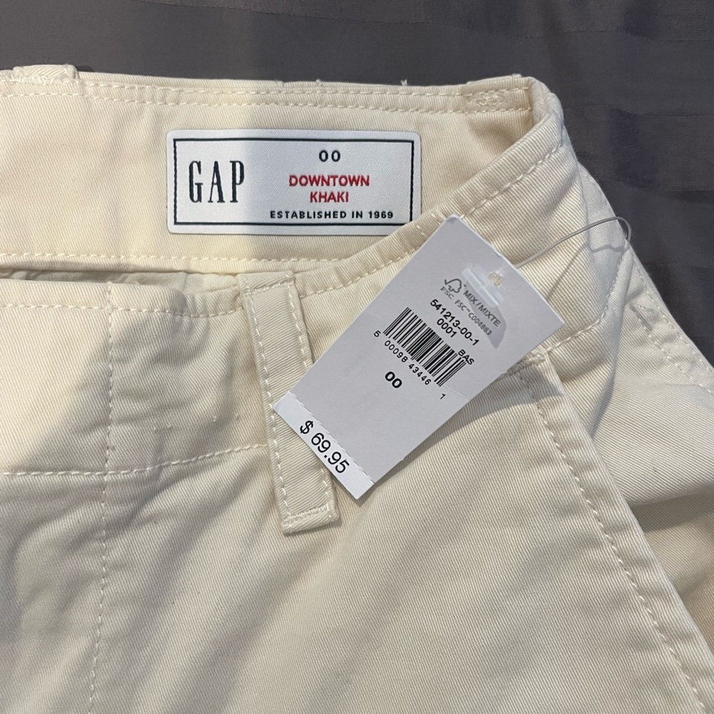 Gap Kaiki Women’s Pants.   Size 00